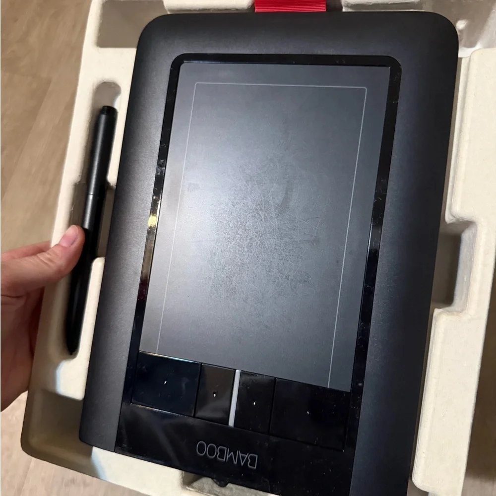 Wacom Bamboo Touch Tablet CTH-460 USB Graphic Design Drawing